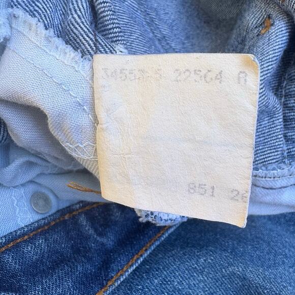 VTG 80s Levi’s 505 Jean 42x32 (Act 39x32) Med Wash Blue Denim Distressed Casual - Picture 13 of 16